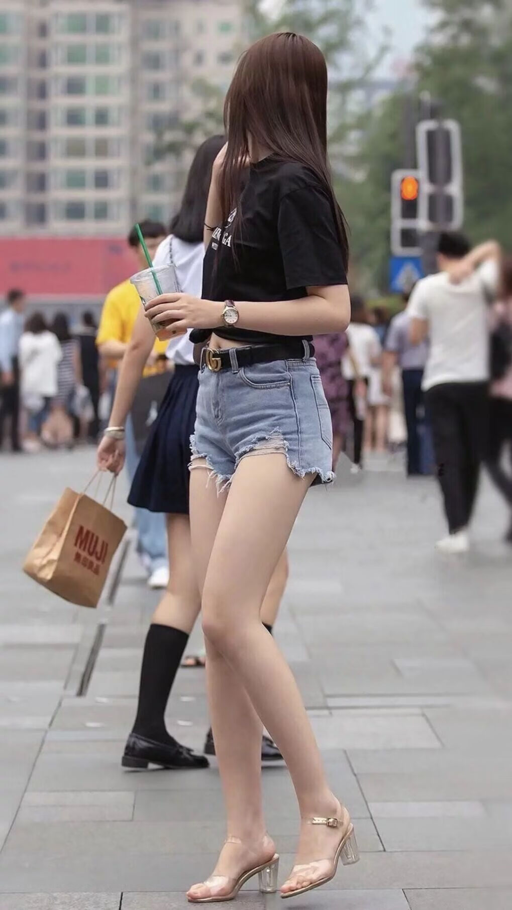 红土困兽，草地新生，兹维列夫如何用温网一役粉碎澳网心魔