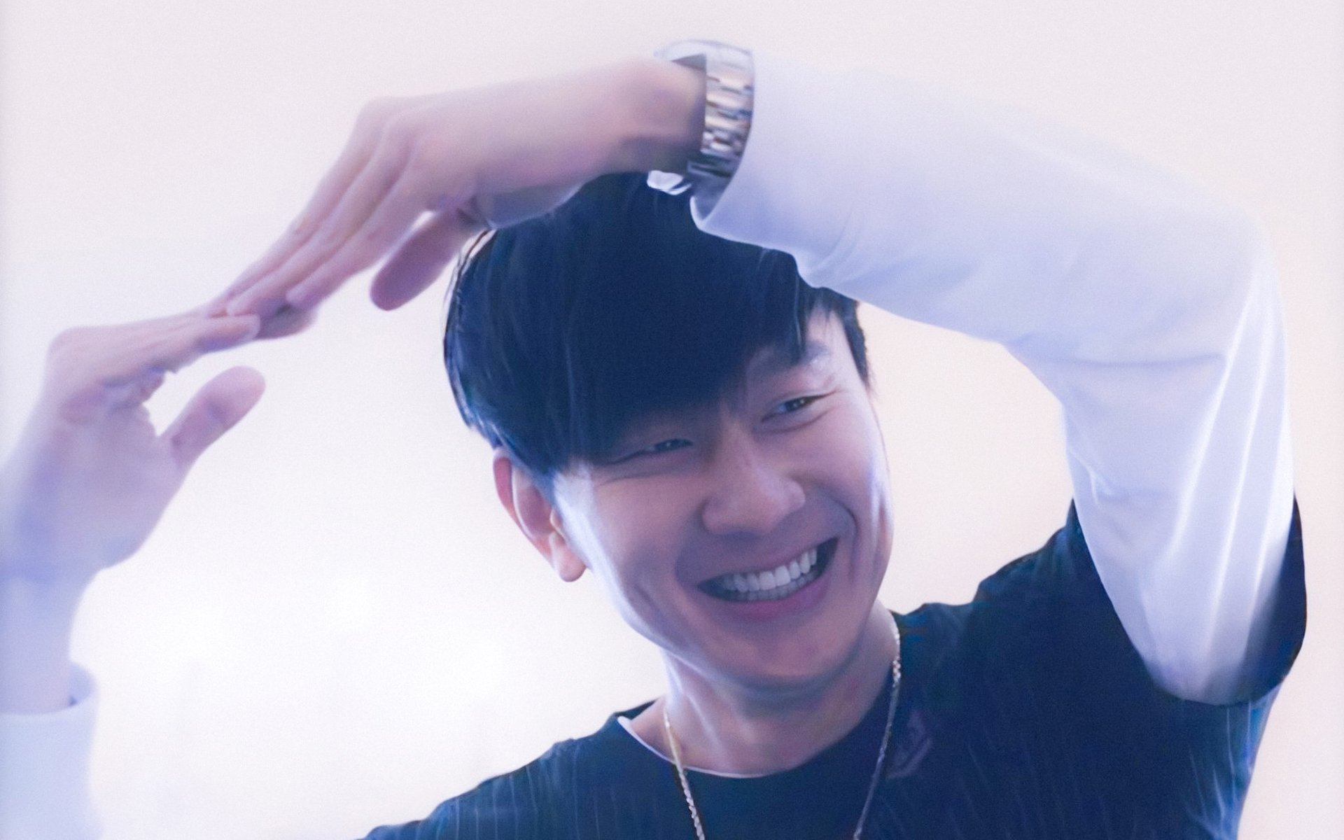 非洲雄狮的咆哮,布鲁诺生死战42分碾压哥伦比亚,安哥拉强势晋级