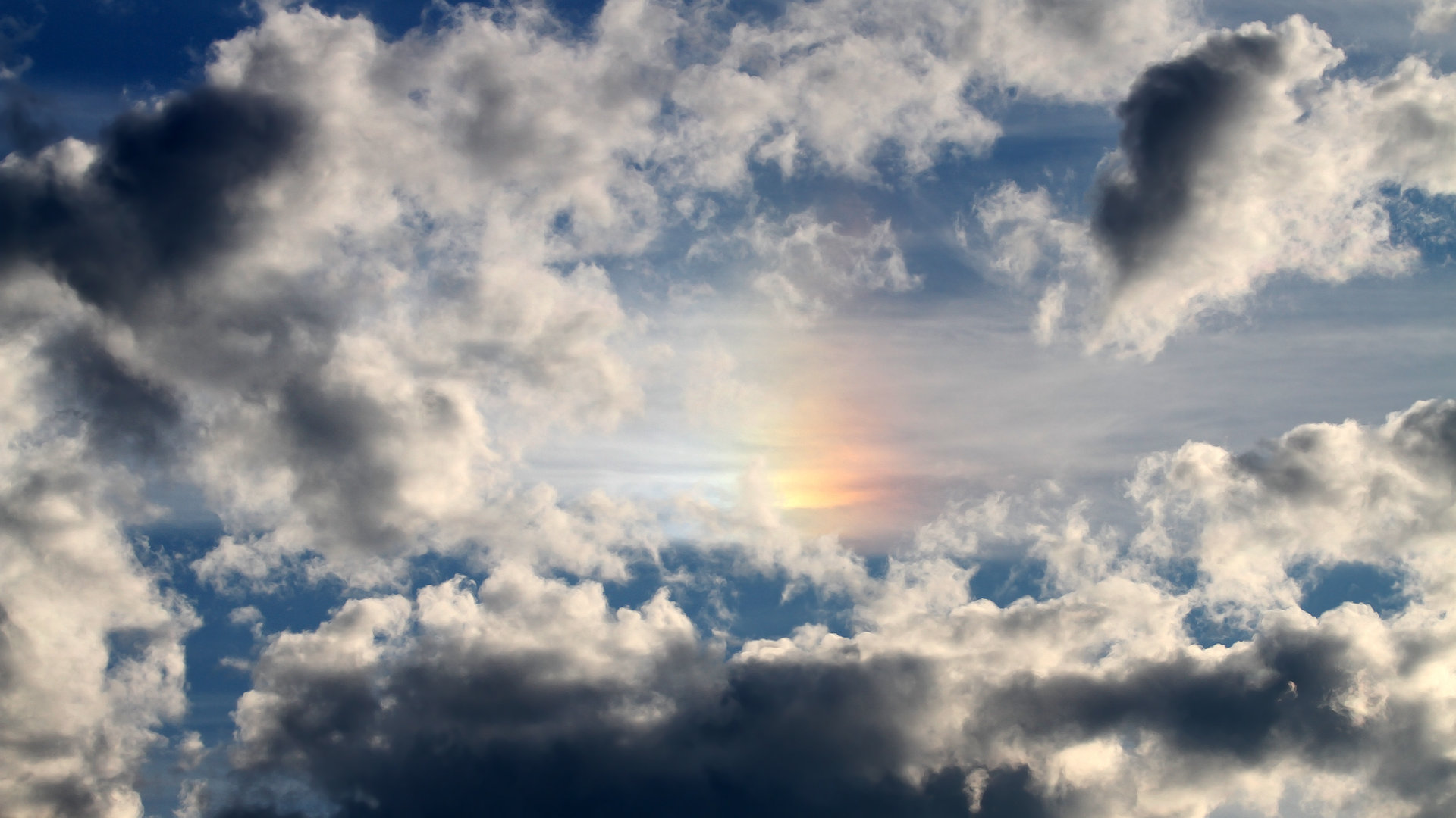 双响破局，卡马文加用两记重锤砸开温布利之门